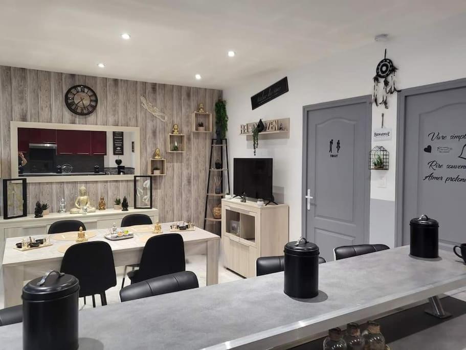 Appartement Chez Graziella Rez-De-Chaussee Calais Exteriér fotografie